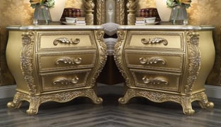 Bedroom  Antique, Gold Finish Homey Design  image