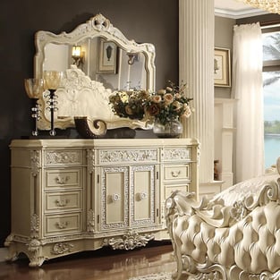 Bedroom  Pearl, Cream Homey Design  photo