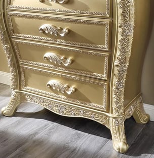 Bedroom  Antique, Gold Finish, Metallic Homey Design  photo