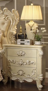 Buy Pearl, Cream Homey Design  Bedroom 